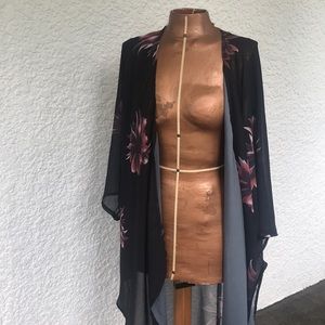 🍁Long- black open floral cover